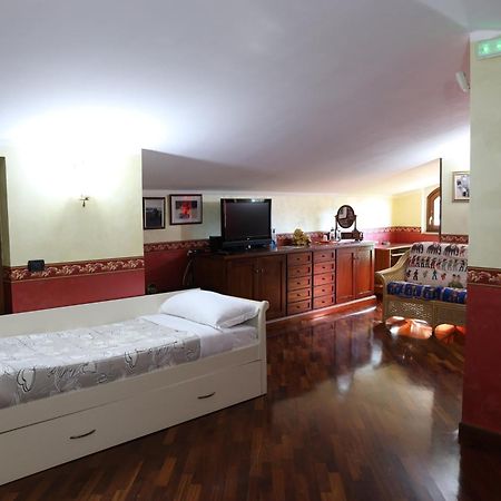 Paoline'S Suite In Villa Fiumicino Exterior photo