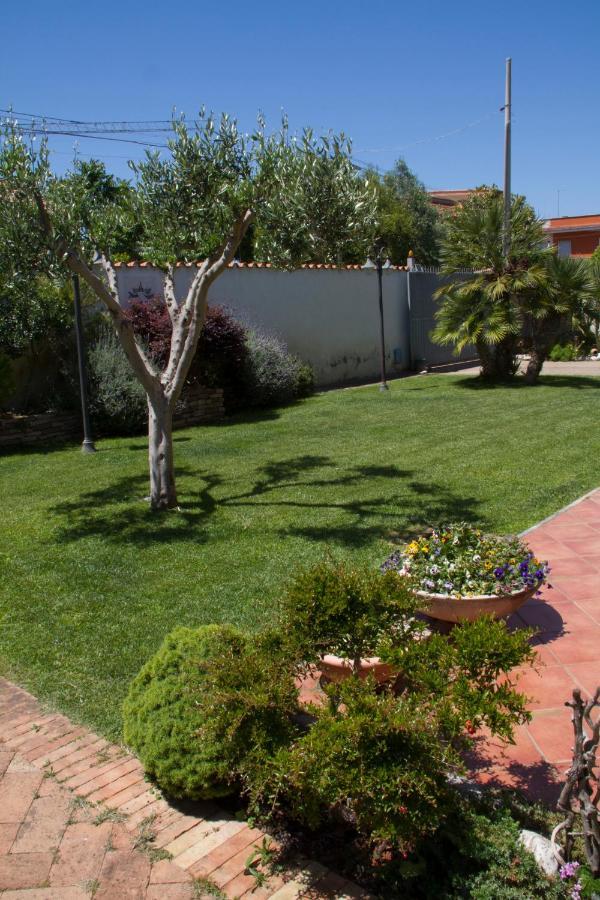 Paoline'S Suite In Villa Fiumicino Exterior photo